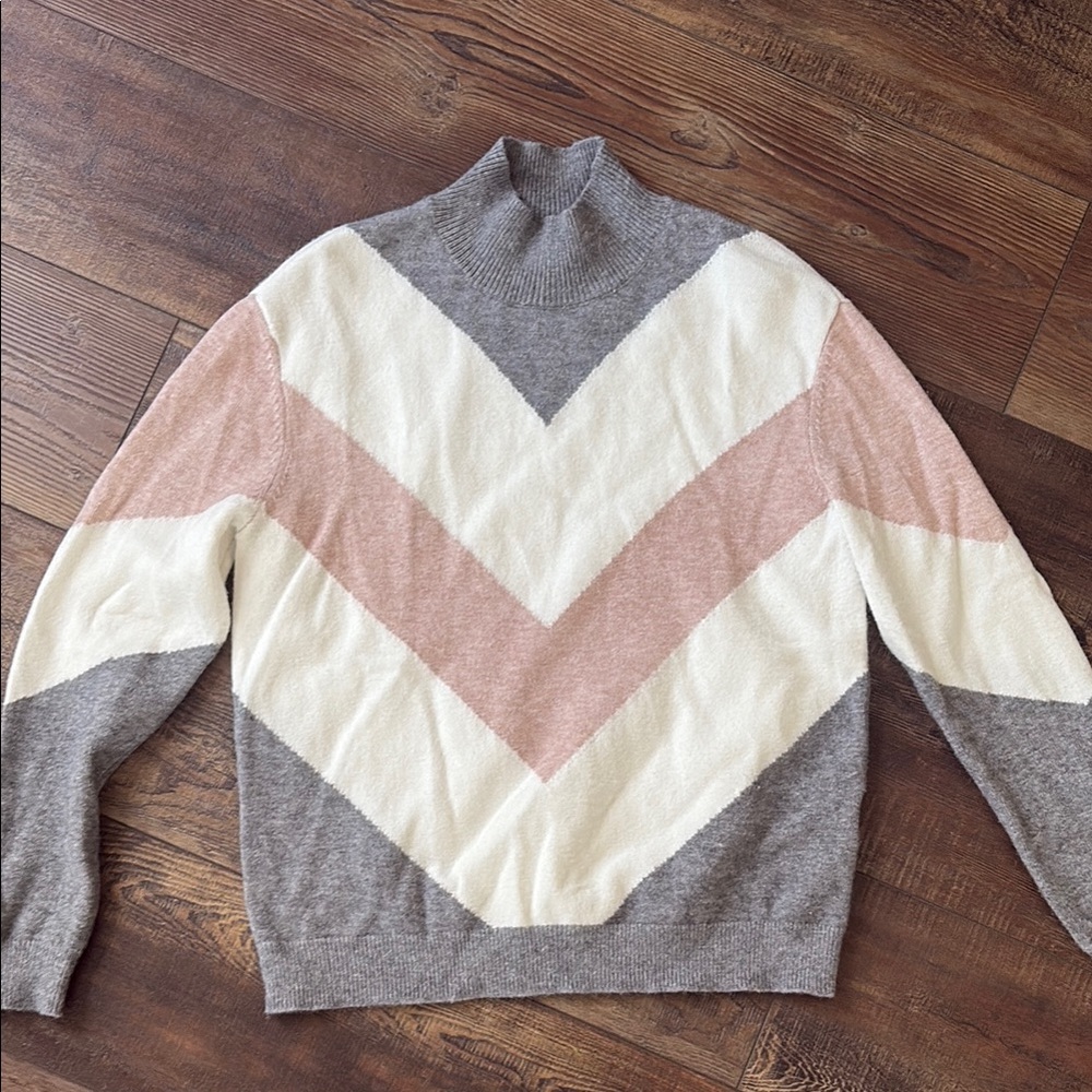 Chevron Patterned Sweater - Gray, Cream, and Pink